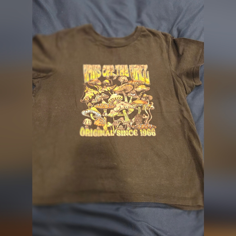 Vans  Brown Graphic Tee